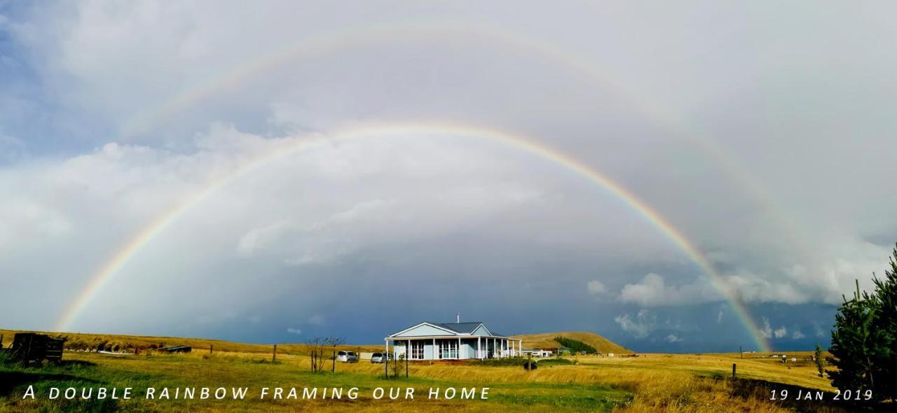 Kahurangi Twizel Hosted Bed & Breakfast Exteriör bild